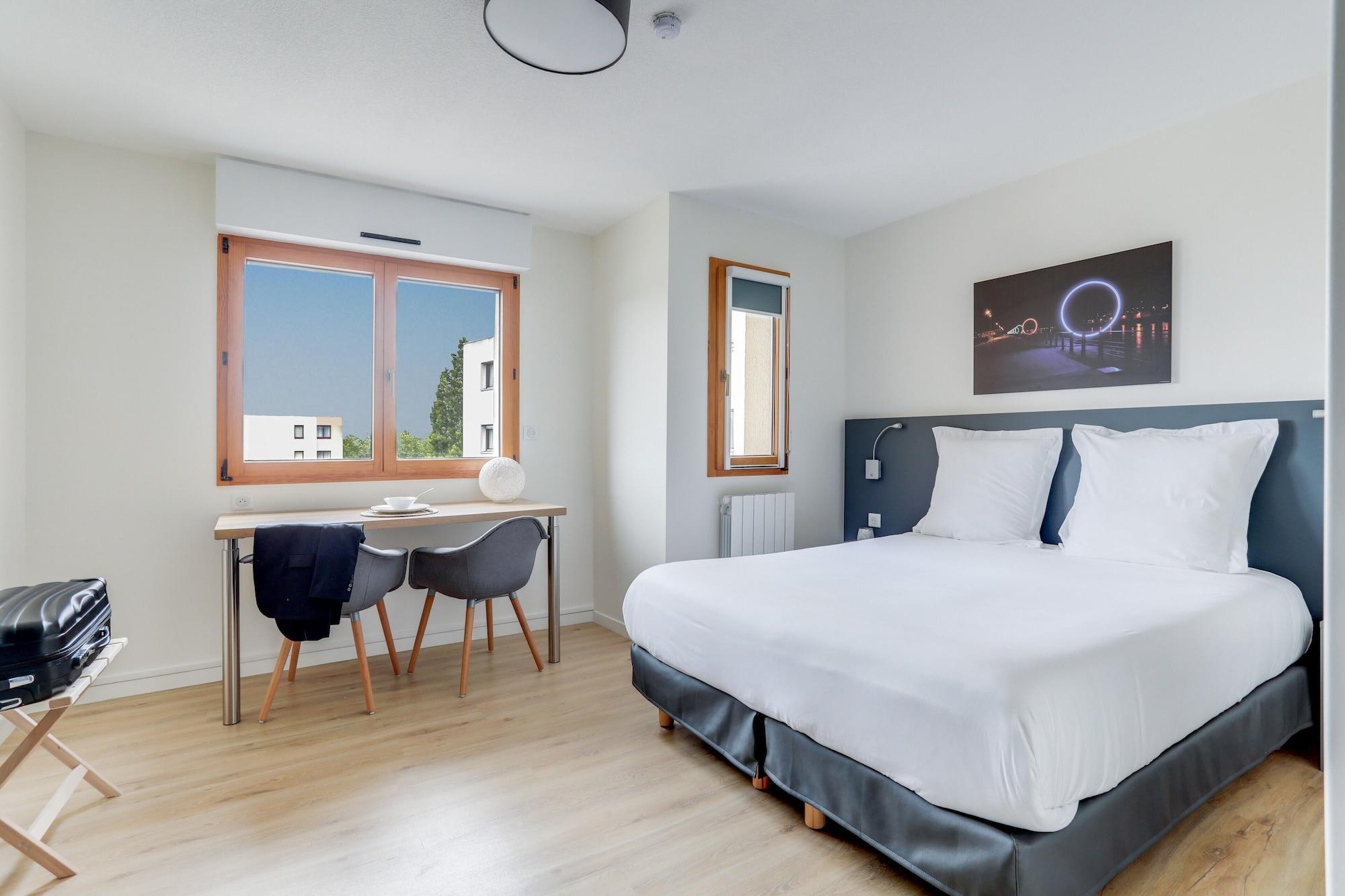 Cerise Nantes La Beaujoire Aparthotel Bagian luar foto