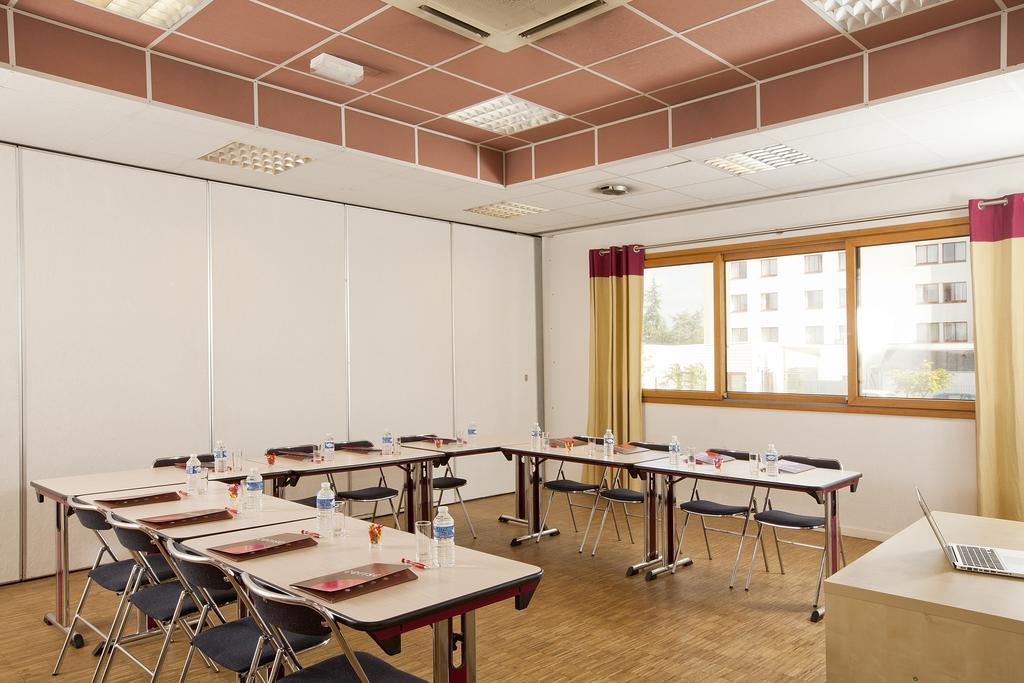 Cerise Nantes La Beaujoire Aparthotel Bagian luar foto