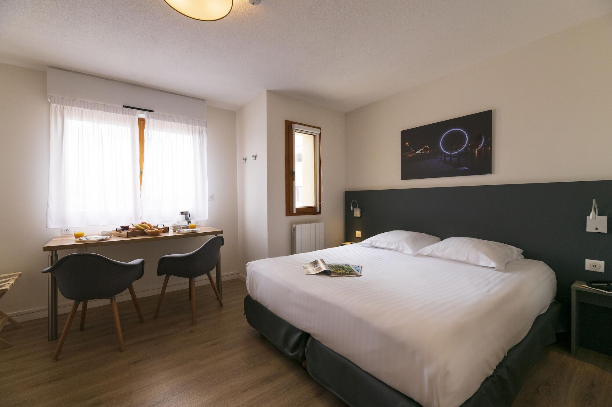 Cerise Nantes La Beaujoire Aparthotel Bagian luar foto